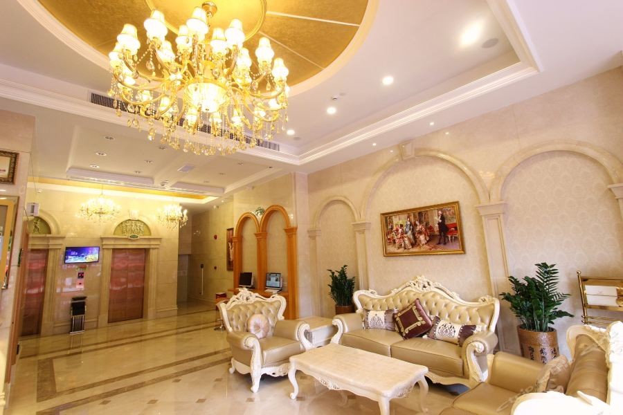 Vienna Classic Hotel (Shenzhen Baoneng City Square) 12/15