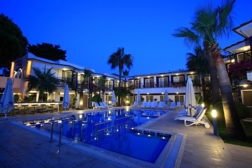 Catamaran Hotel 21/55