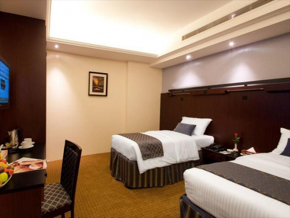 Romance Awan Hotel 6/16