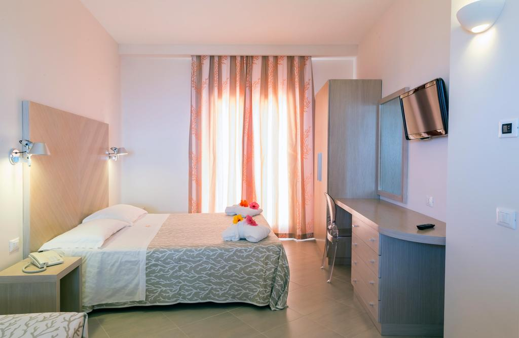 Villaggio Cala Di Volpe 6/47