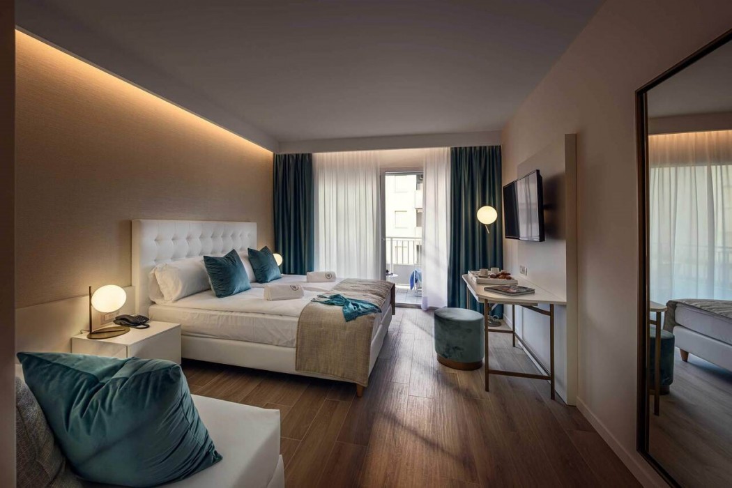 Hotel Astoria 19/65