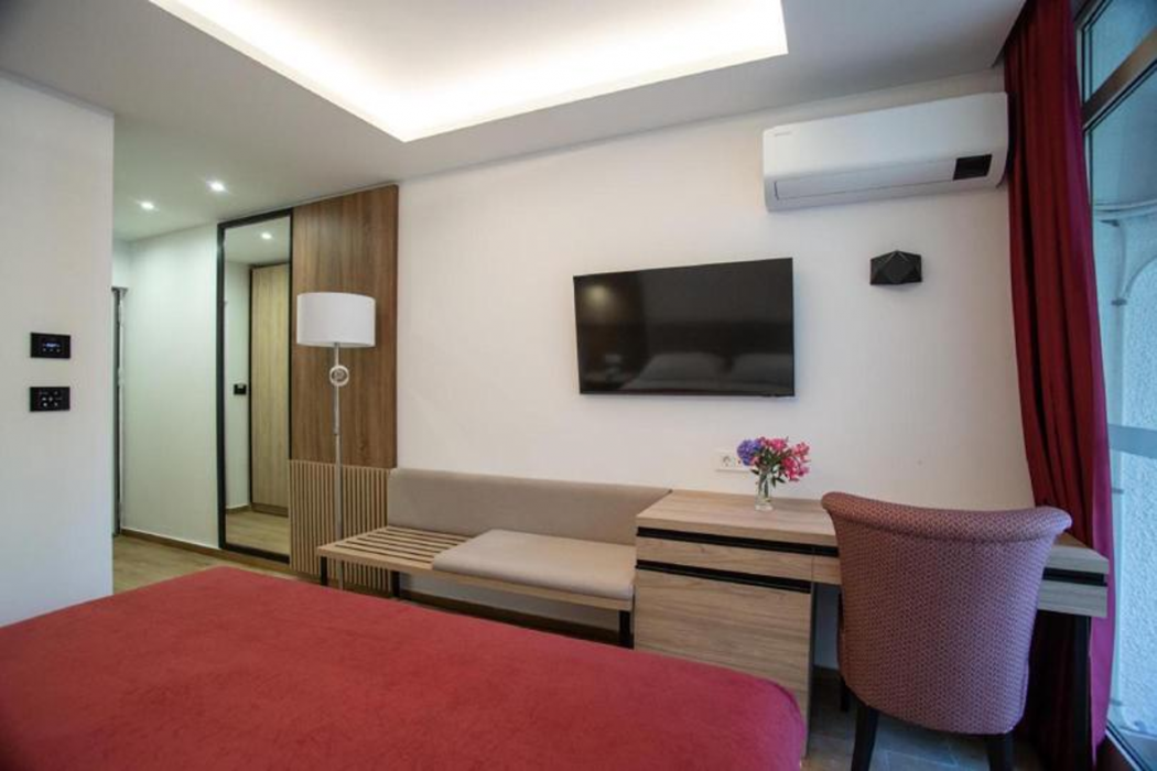 Slovenska Plaza 4 12/62