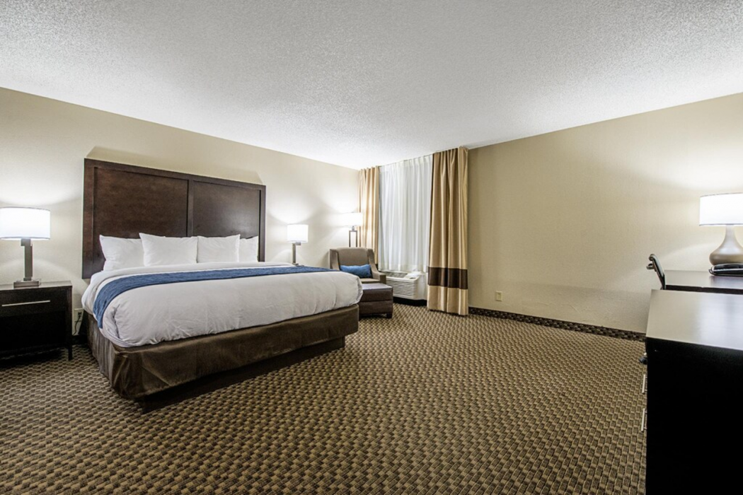Spark by Hilton Matteson Chicago I 57 14/27