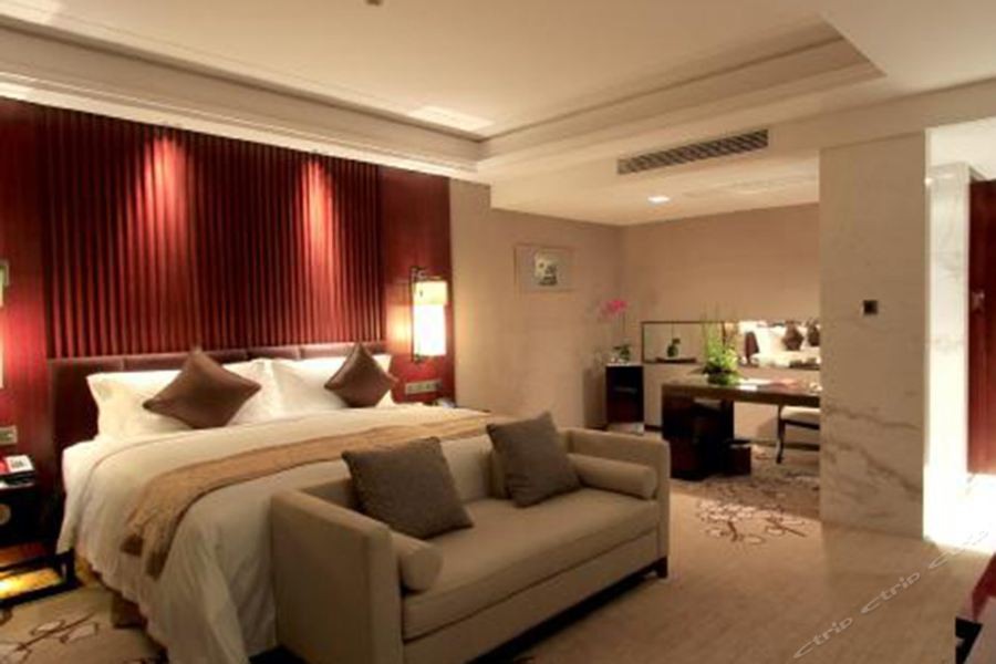 Zhong Lian (GDH) International Hotel 18/48