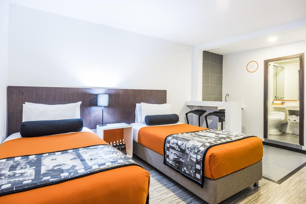 Hotel DC Feria 17/61