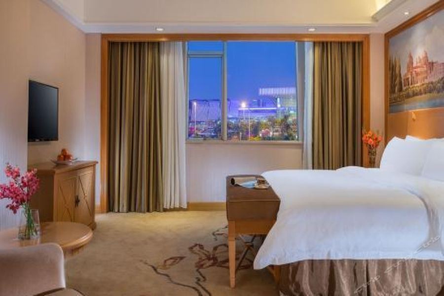 Vienna International Hotel (Wuhan Jiefang Avenue Tongji Medical College) 49/69