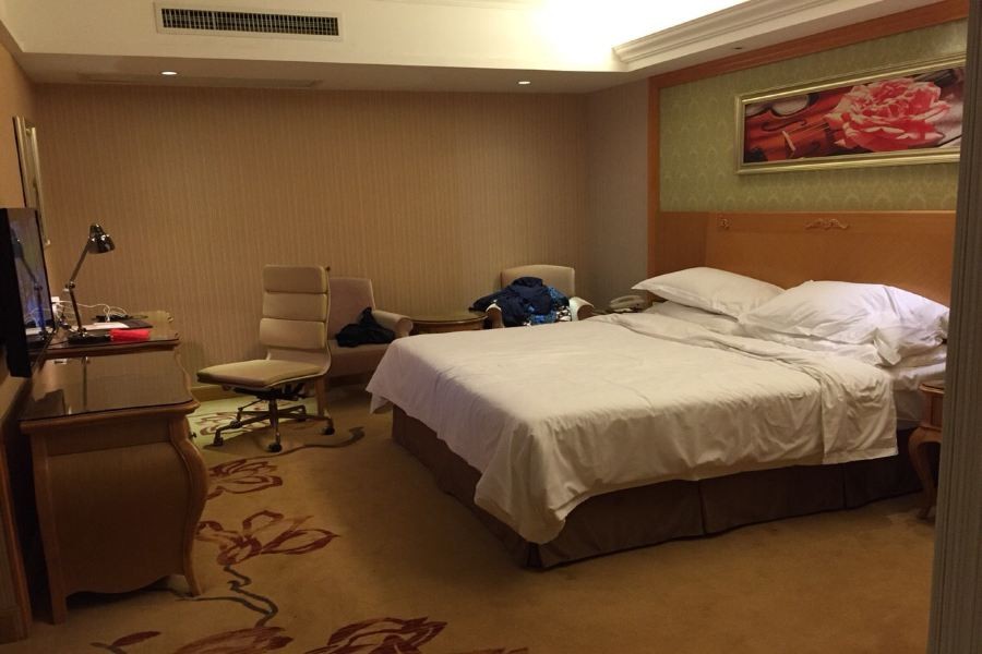 Vienna International Hotel (Wuhan Jiefang Avenue Tongji Medical College) 48/69