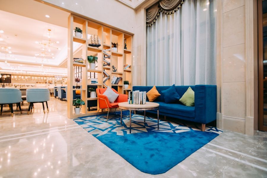 Kyriad Marvelous Hotel (Shanghai Jiading Baolong Plaza) 33/42