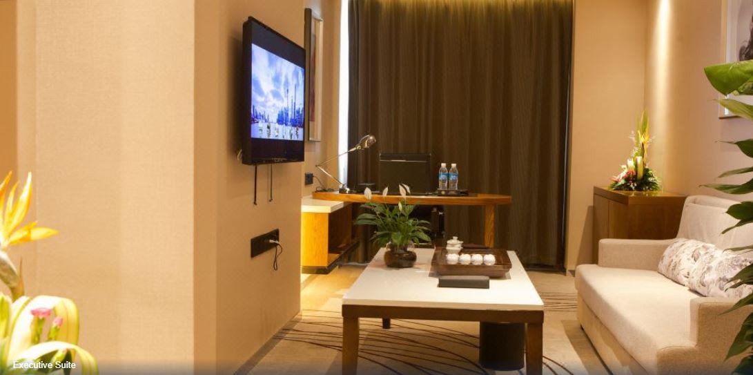 Manhattan Hotel (Shanghai Pujiang) 8/11