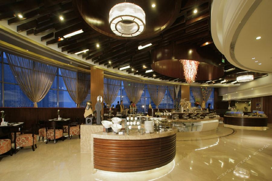 Cenbest Jinling Grand Hotel 30/60