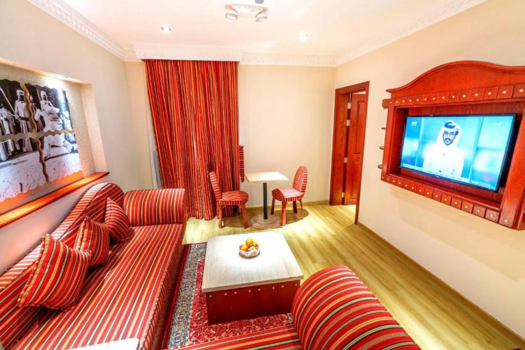 Al Liwan Suites Rawdat Al Khail 15/45