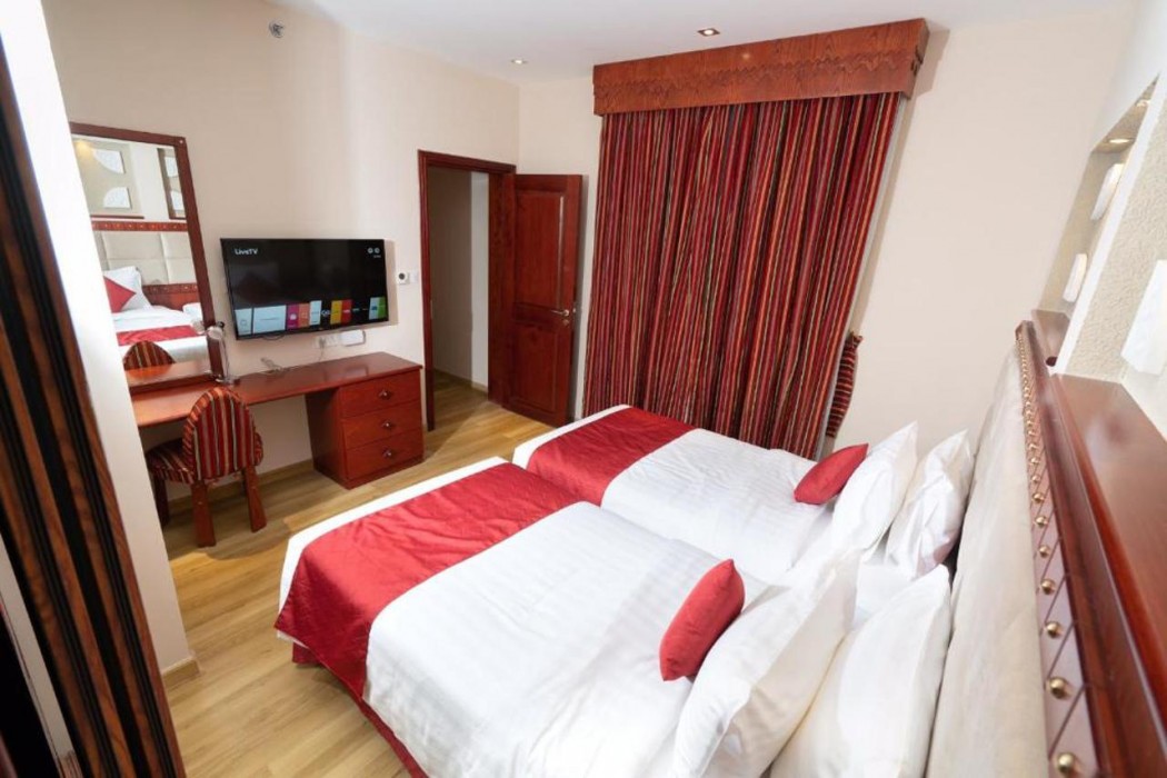 Al Liwan Suites Rawdat Al Khail 12/45