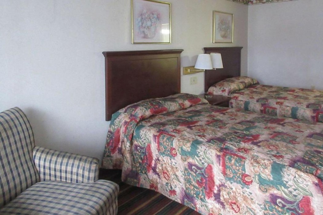 Rodeway Inn Dunmore, PA 2/18