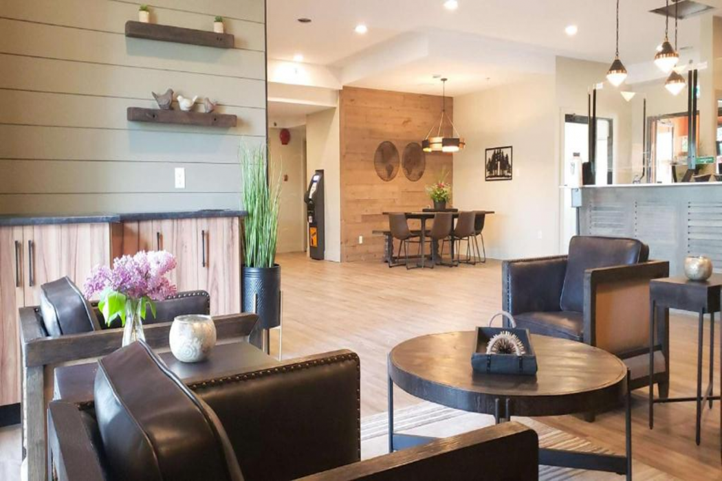 Prestige Hudson Bay Lodge & Conference Centre, WorldHotels 5/20