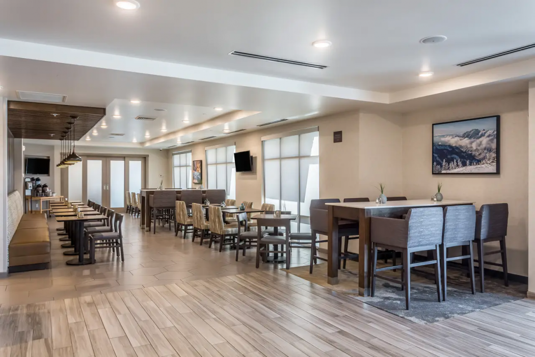 Comfort Inn & Suites Salt Lake City Airport 9/20