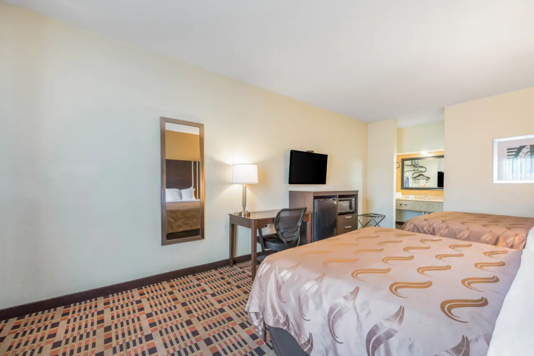 Quality Inn Downtown 11/24