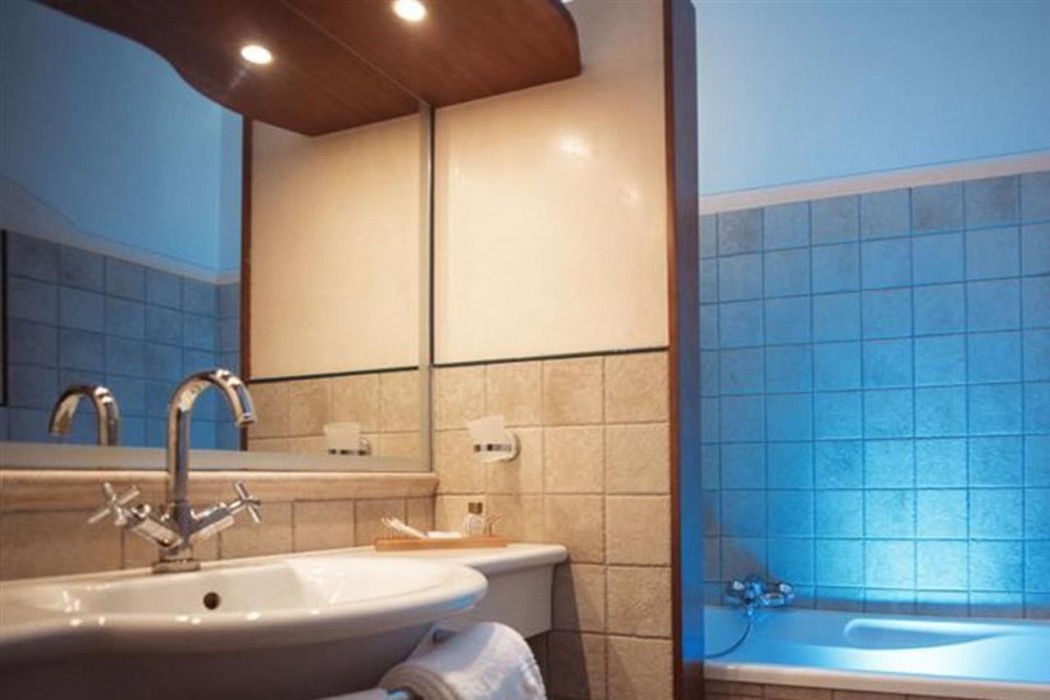 Grand Hotel Terme Roseo 60/61