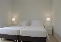 Apartamentos Vitoria By Petit Hotels 7/25