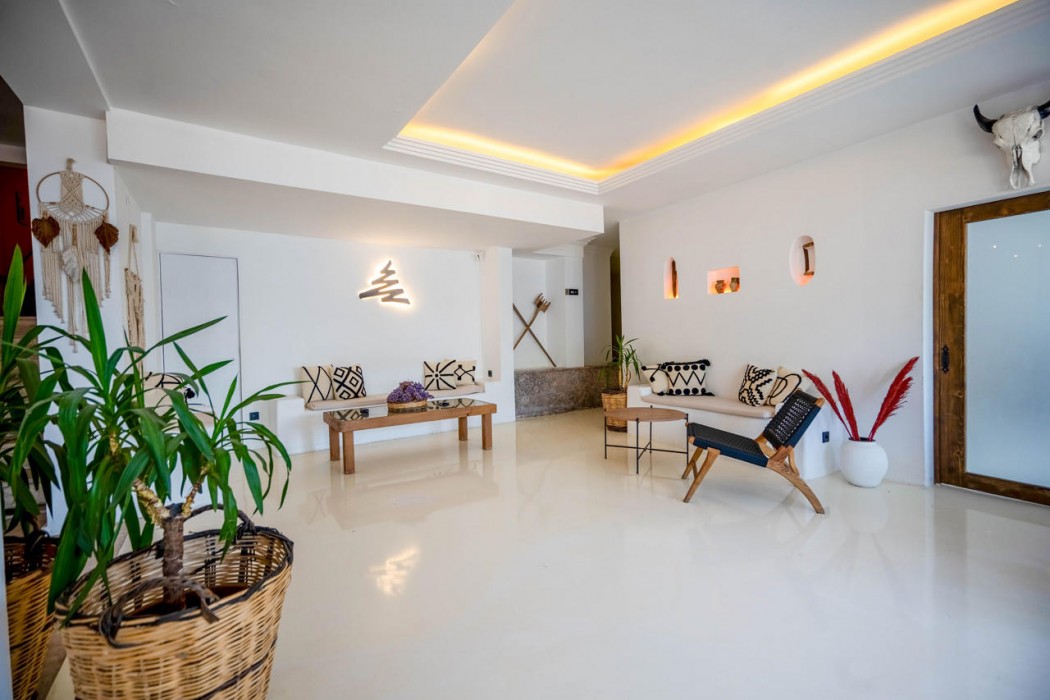 Camlik 87 Hotel Ayvalik 12/63