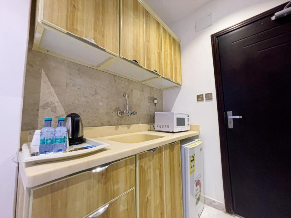 معلم المدينة للأجنحة الفندقية(Landmark Hotel Suites) 9/26