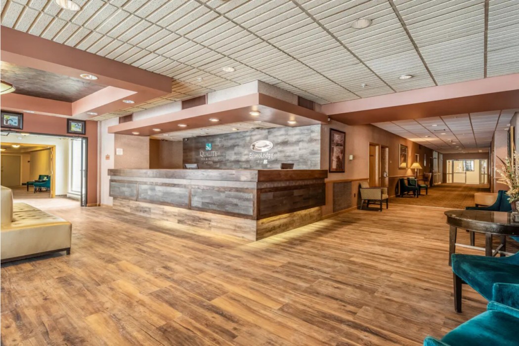 Econo Lodge Brainerd 4/21