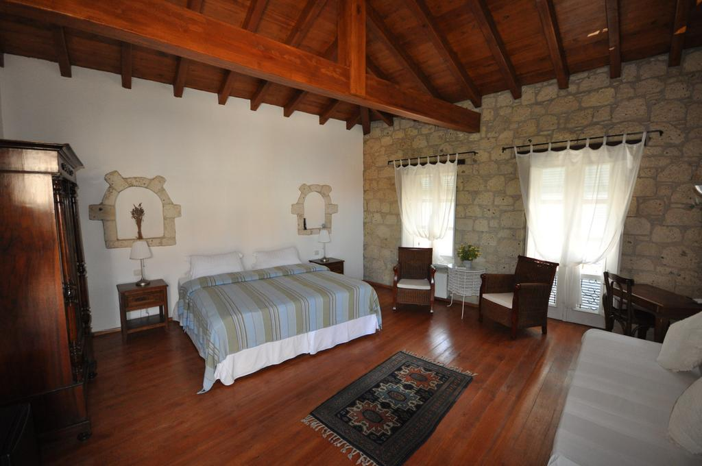 Icirliev Alacati 16/56