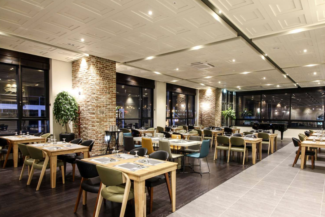 Golden Tulip Ever Yongin 34/39