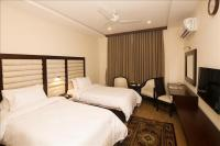 Hotel One Club Road Rahimyar Khan 11/22
