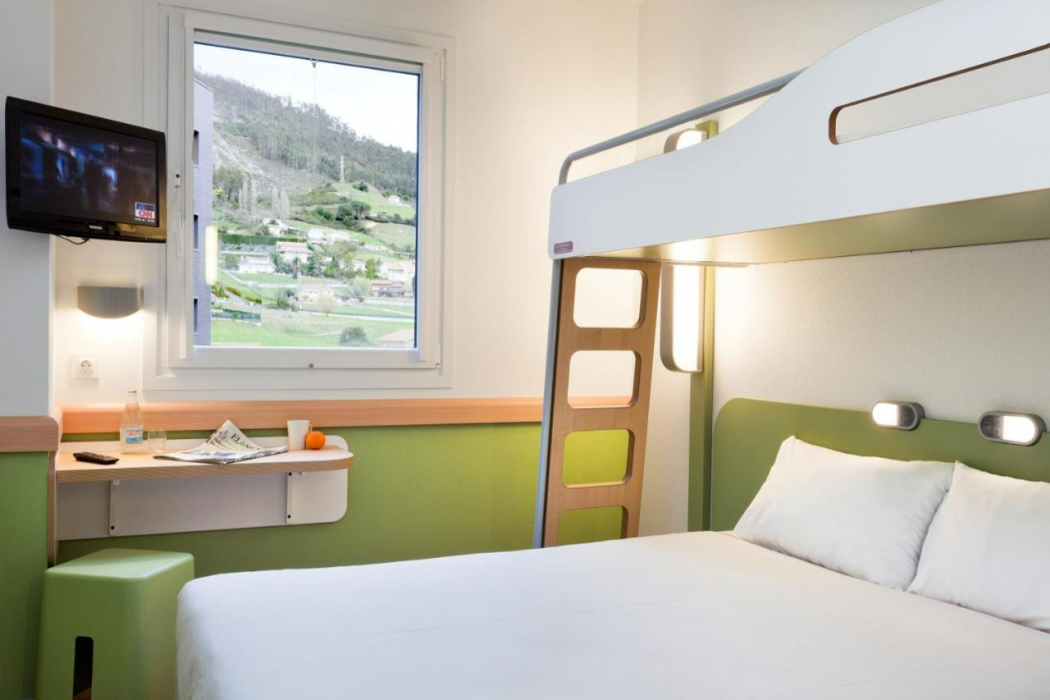 Hotel Ibis Budget Madrid Alcala De Henares 7/23
