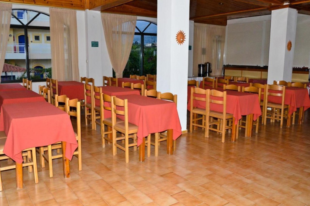 Niko Elen Hotel 30/66