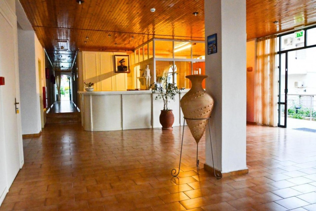 Niko Elen Hotel 13/66