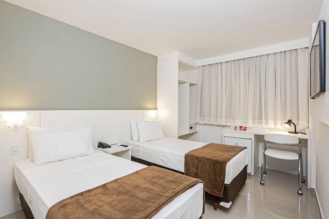 Slim Hotel Curitiba Joao Bettega 11/50