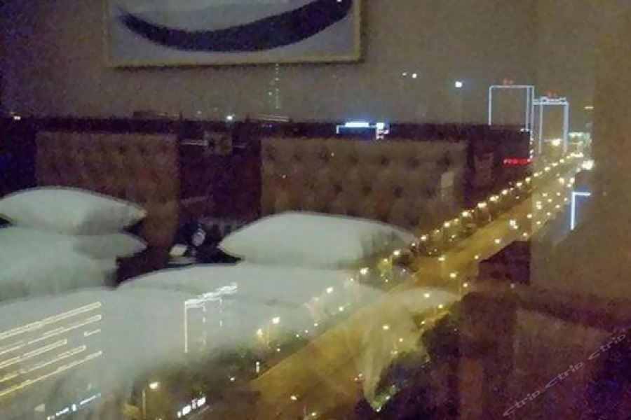 Tongcheng International Hotel 16/43