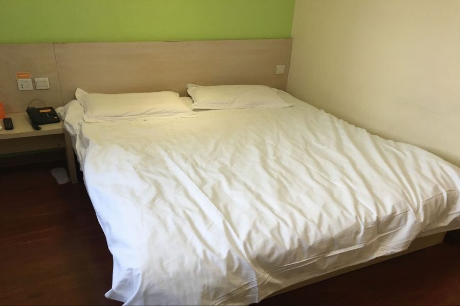 7 Days Inn (Beijing Madian Bridge) 36/47