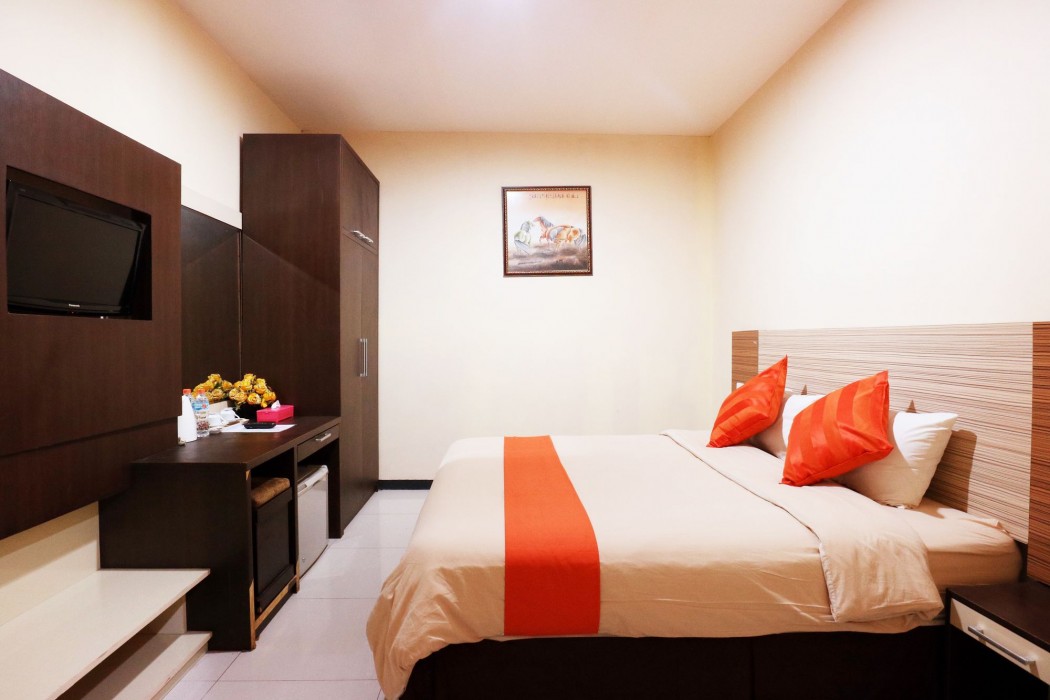 OYO 601 Hotel Agraha Makassar 7/35