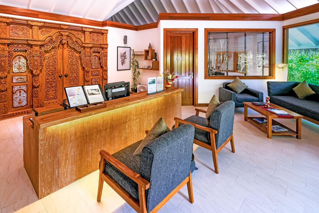 Dhigufaru Island Resort 8/62