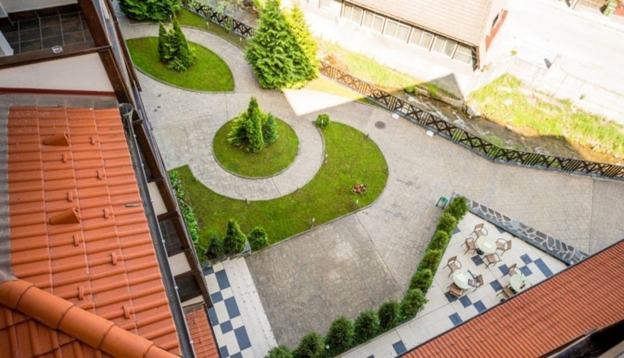 Hotel Rodopski Dom 46/89