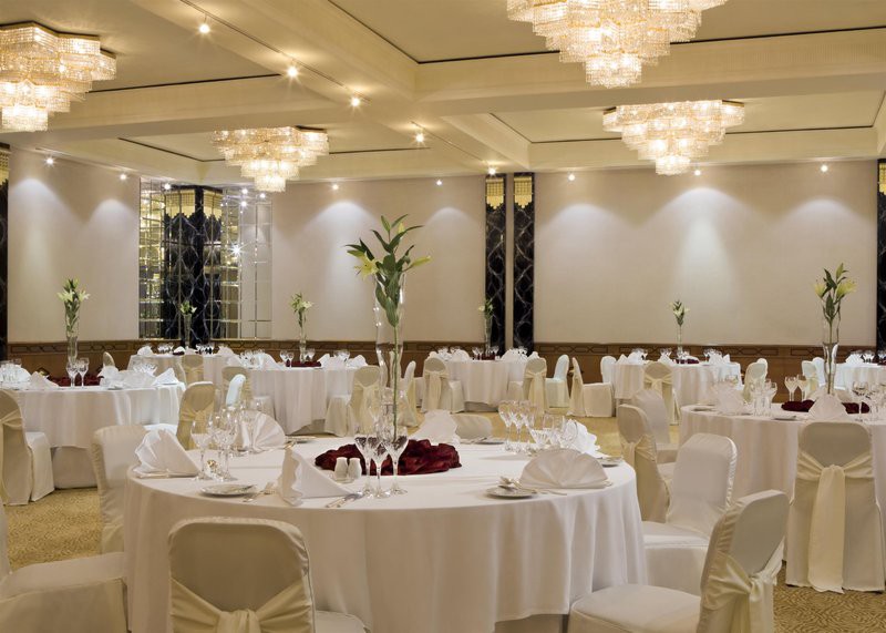 Sheraton Bahrain Hotel 21/25