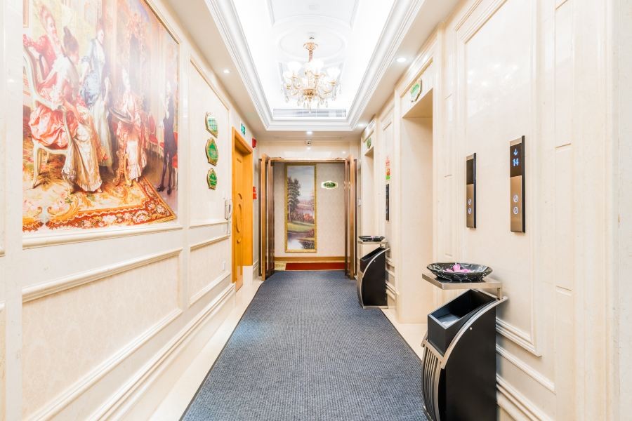 Vienna International Hotel (Maoming High-speed Railway Station) 39/57