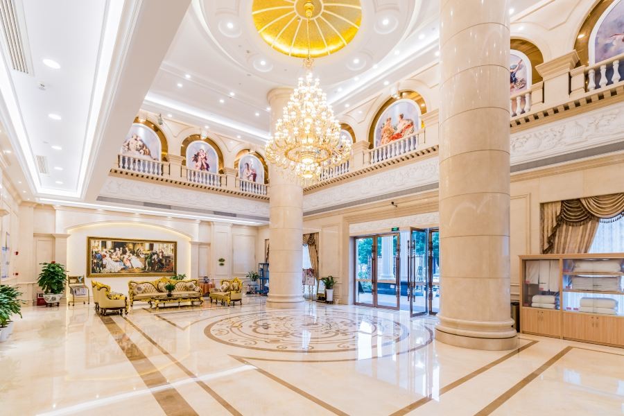 Vienna International Hotel (Maoming High-speed Railway Station) 38/57