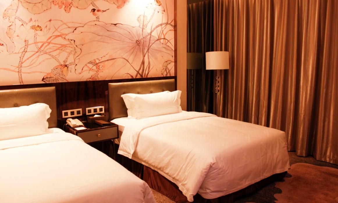 VANHONG Hotel 4/11