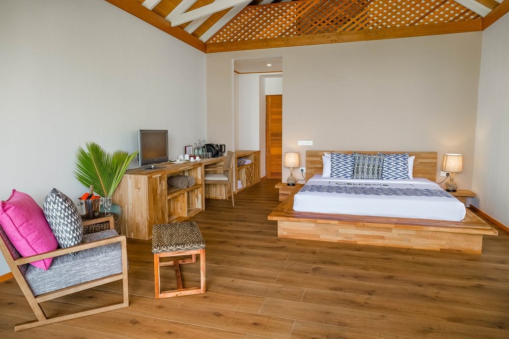 Kudafushi Resort and Spa 8/56
