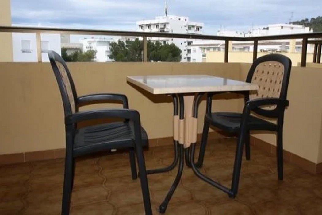 Amistat Island Hostel Ibiza 21/100