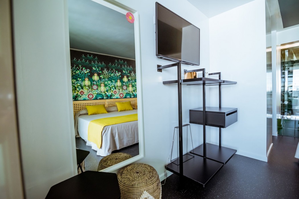 Amistat Island Hostel Ibiza 44/100