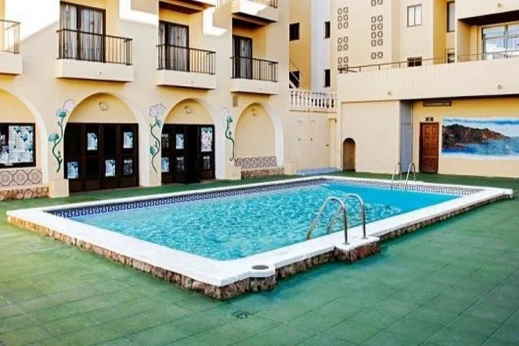 Amistat Island Hostel Ibiza 23/100