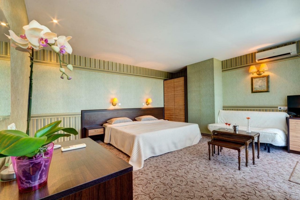 Hotel Kalithea 18/59