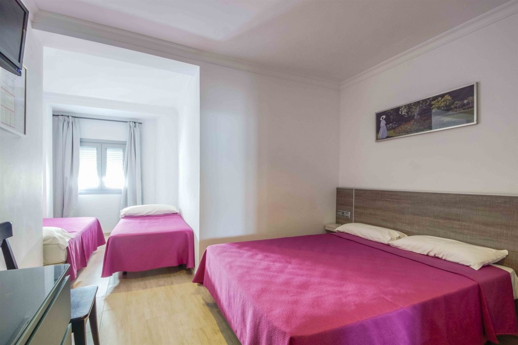 Hostal Campito 41/81