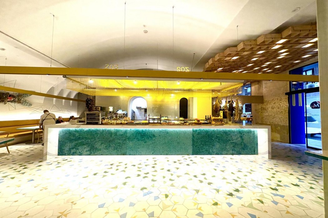 Serawa Hotel 38/55