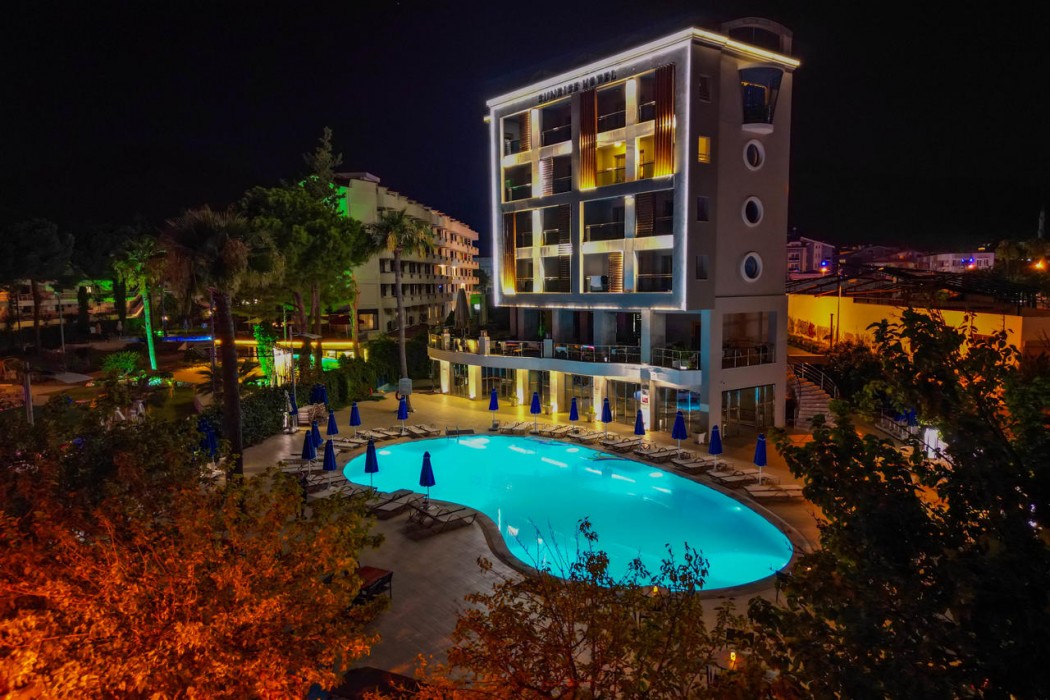 Sunrise Hotel 13/46