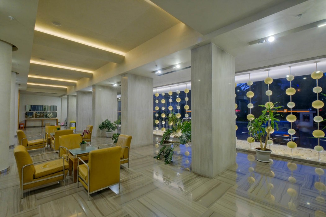 Sunrise Hotel 30/46